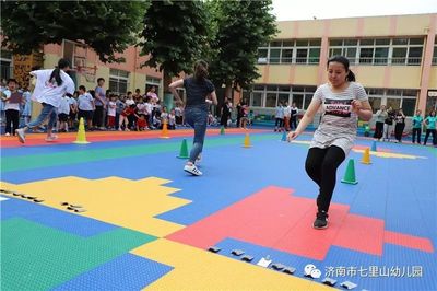 濟(jì)南市七里山幼兒園“龍的傳人”趣味運(yùn)動(dòng)會(huì)