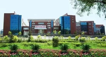 長春汽開區基礎教育現狀與新學校建設進展——兼談濟南七里山幼兒園的啟示